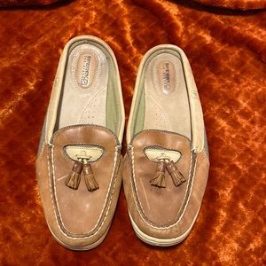 Sperry Top-Siders Leather slip on loafers size 8M